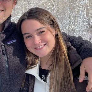 Meet your Posher, Ellie